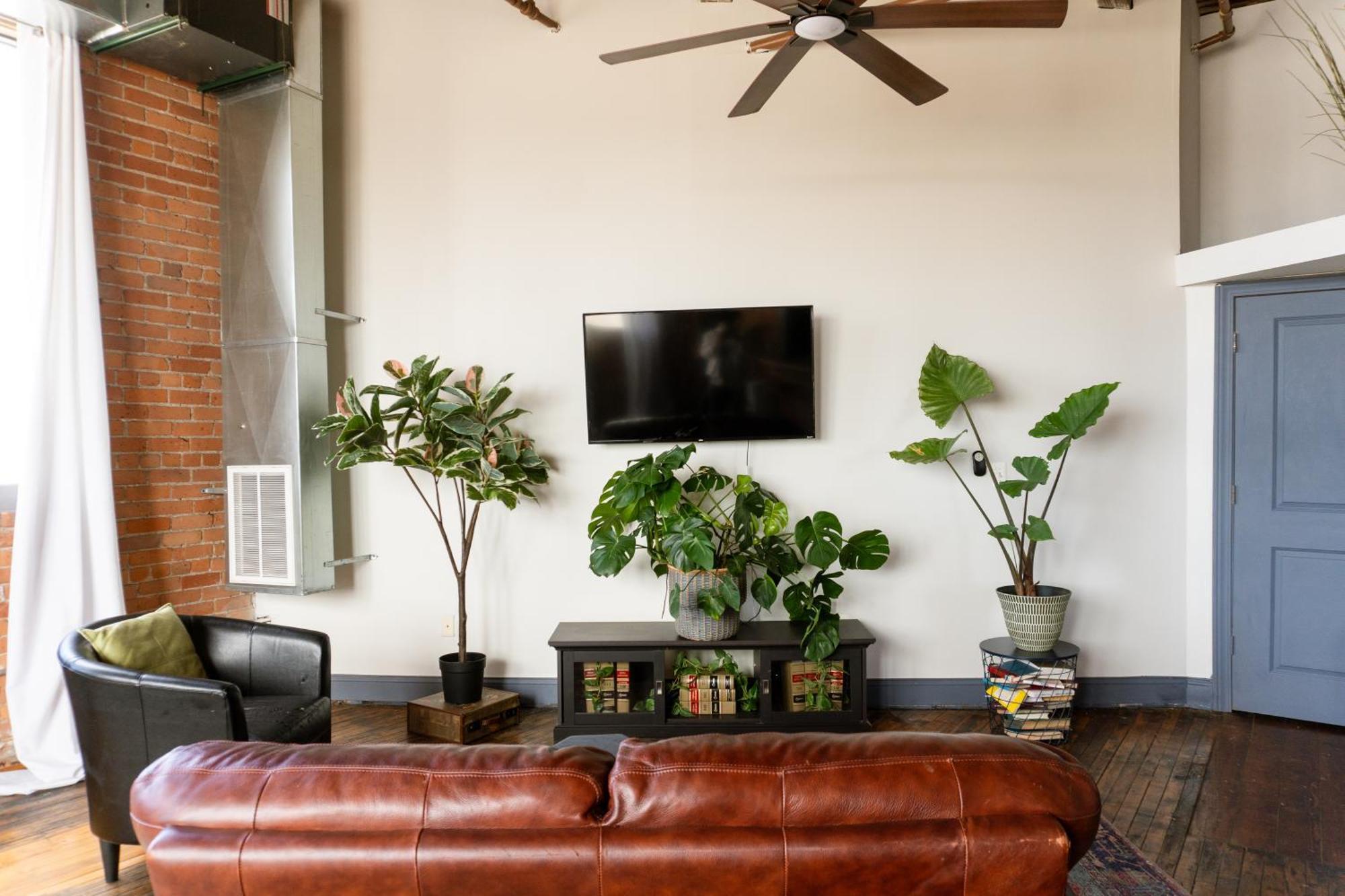 420 Friendly Canada Bridge View Loft Downtown Free Parking Apartamento *